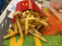 -麦当劳(乳山路店)