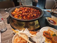 -徐记小怪兽肉蟹煲(中央大街店)