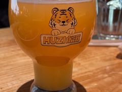-HUZI虎滋精酿餐吧(京西大悦城店)
