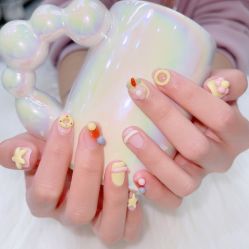 -七彩虹美甲美睫 半永久