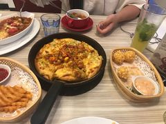 -必胜客(威高广场店)