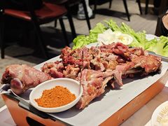 -小河公主秘制烤羊腿(小绿谷店)