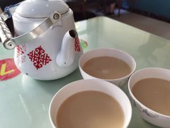 -伊宁伊香酥油奶茶馆