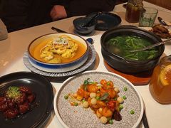 -荟廷·晶萃(陆家嘴尚悦湾店)