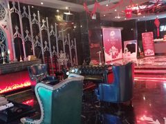 -范特西FANTASY量贩式KTV(民主广场店)