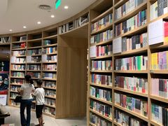 -覔书店(壹方城店)