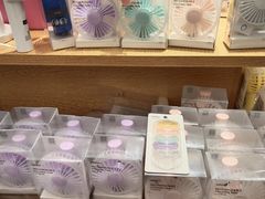 -名创优品(广州萝岗万达广场店)