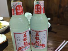 -聚汇三少·龙虾·中餐厅(莫邪路新天地店)