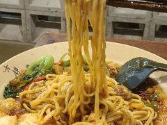 -方铲铲·成都板凳面(滨江银泰店)