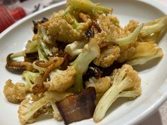 -品悦酒店(三林古镇店)