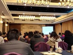 -杭州海华满陇度假酒店