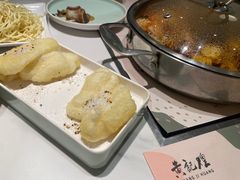 -黄记煌三汁焖锅(新佳丽江汉路店)