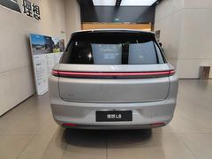 -理想汽车(世纪汇店)