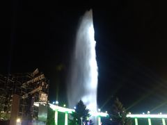 -人民防洪胜利纪念塔