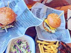 -Ribs & Burgers The Rocks