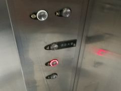 -黎客国际酒店