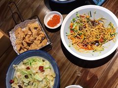 -张氏宽窄巷成都名小吃(华发新天地店)