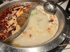 -享遇.锅姥姥牛排海鲜自助(小寨店)