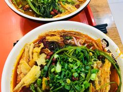 招牌螺蛳粉-螺小胖柳州螺蛳粉(钟楼总店)