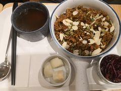 -轻蔬不用等·素食(江苏路店)