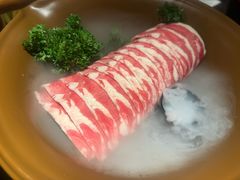 -老牌坊云南鱼豆花火锅(爱建店)