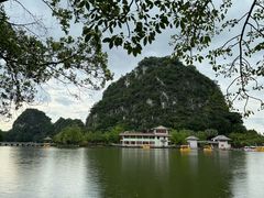 -星湖旅游景区七星岩