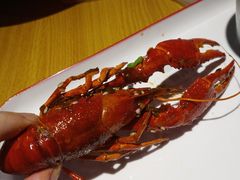 -虾弄弄海派小龙虾·牛羊蝎子火锅