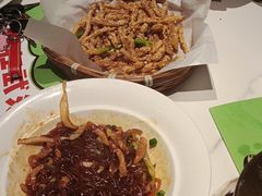 -鑫小城故事·藕汤·家常菜(台北一路总店)