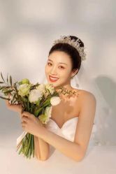 -铂爵夫人婚纱摄影(上海总店)