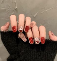 -桃色美甲沙龙