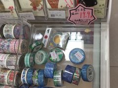 -新华书店(龙湖路店)