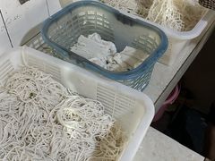 -正宗杨记普洱酸醋米线(总店)