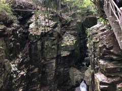 -藏龙百瀑风景区