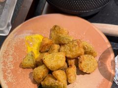 -菌自由丨野生菌火锅特色庭院餐厅(丽江古城店)