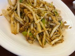 -魏铭鱼头捞饭(晋阳路店)