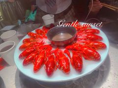 -沪小胖·小龙虾·蓝龙王(八佰伴店)
