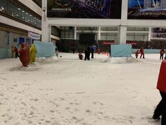 -乔波室内滑雪场