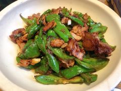 -亲回家吃饭餐厅(黄陂店)