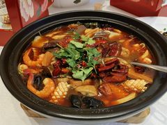 -品海楼·大连海胆锅贴馆(东港店)