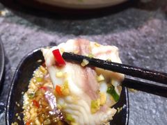 五秒活斑鱼片-龙门养心粥火锅(祥恒广场店)