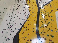 -问山MountQuest攀岩馆