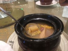 -尚味小厨·瓦罐煨汤