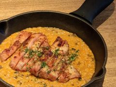 韩式泡菜黑猪松阪肉烩饭-翠贝卡&Mama Kelly Brunch Coffee(河西店)