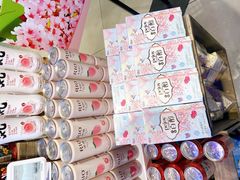 -盒马鲜生(红莲店)