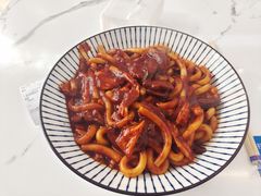 酱香野蘑菇鸡肉炒米粉-椒顽新疆炒米粉(湖大店)