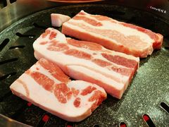 精品鲜五花-香猪坊韩国烤肉专属门店(魏公村店)