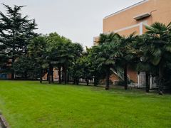 -复旦大学光华楼