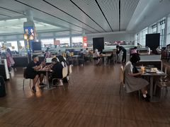 大堂-麦当劳(高铁南站店)