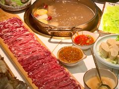 -牛人日志·鲜牛肉骨汤火锅(万科里瑧店)