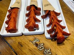 孜然脆骨大香肠-黑白电视长沙小吃(悦汇城店)